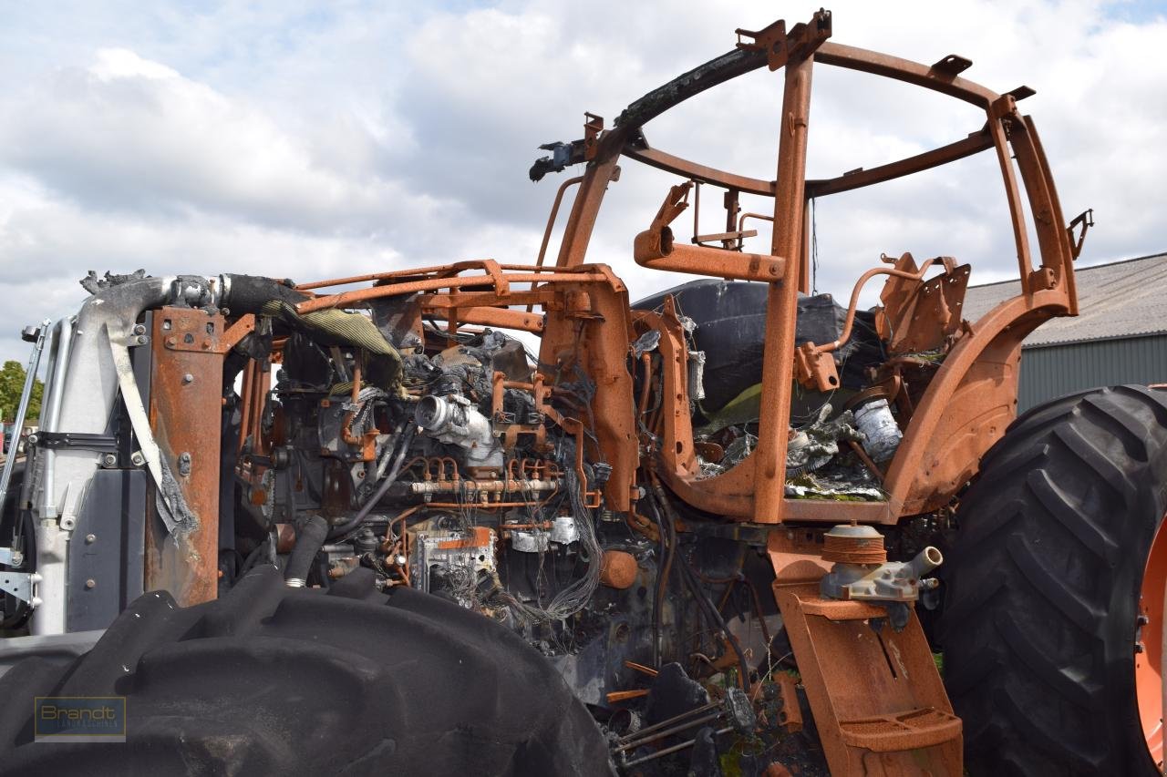 Traktor des Typs Valtra T234 *zur Teileverwertung*, Gebrauchtmaschine in Oyten (Bild 4)