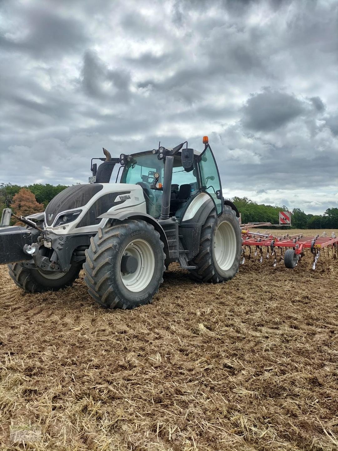 Traktor du type Valtra T234, Gebrauchtmaschine en Markt Nordheim (Photo 5)