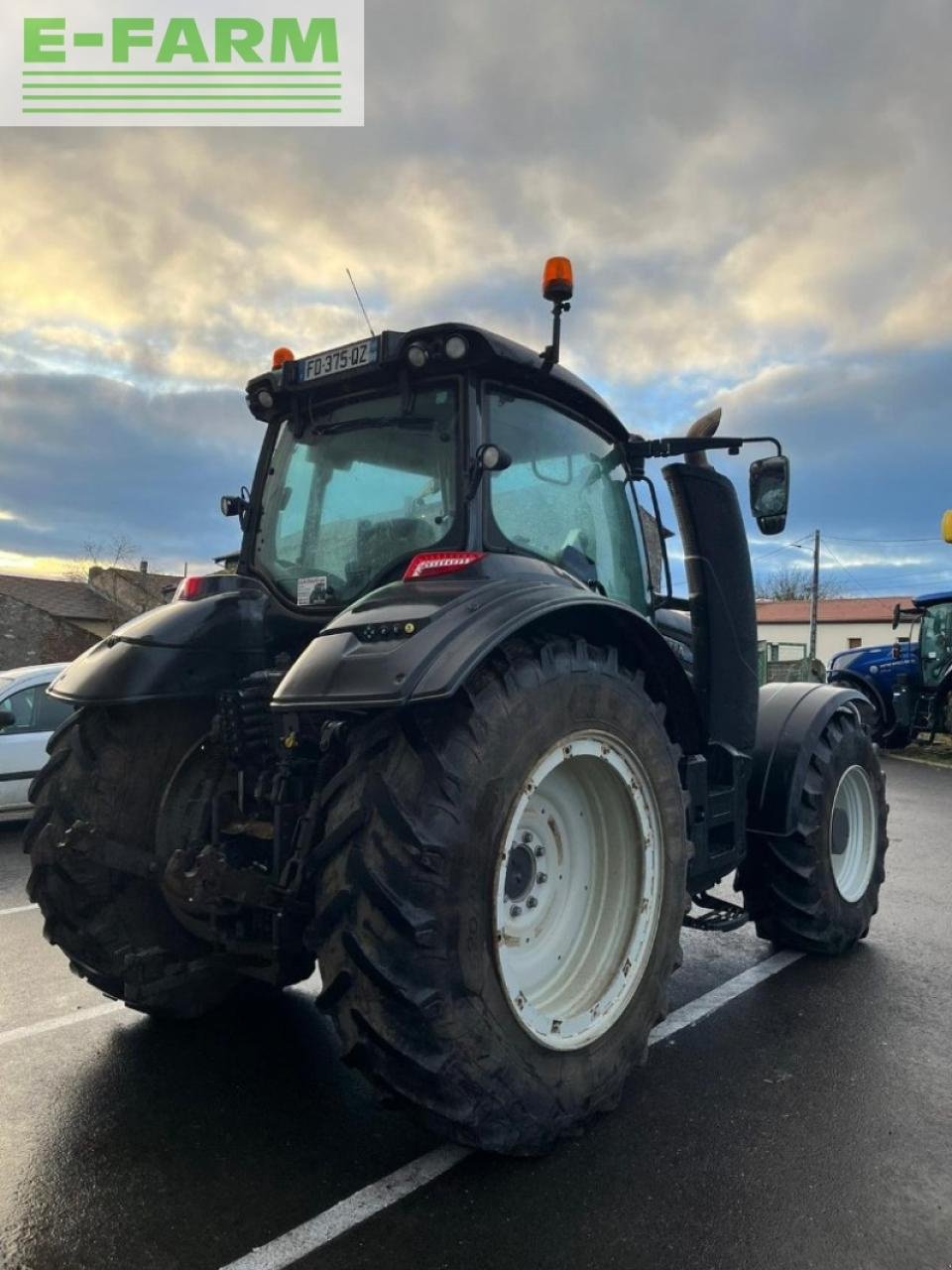 Traktor типа Valtra t234, Gebrauchtmaschine в CHAUVONCOURT (Фотография 4)