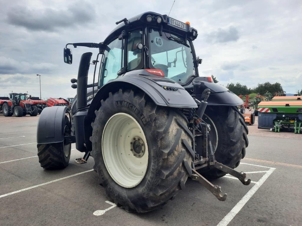 Traktor van het type Valtra t234, Gebrauchtmaschine in CHEMAUDIN ET VAUX (Foto 4)