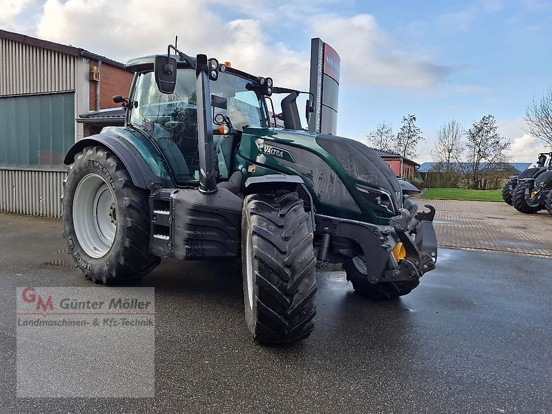 Traktor типа Valtra T234D, Gebrauchtmaschine в St. Michaelisdonn (Фотография 2)