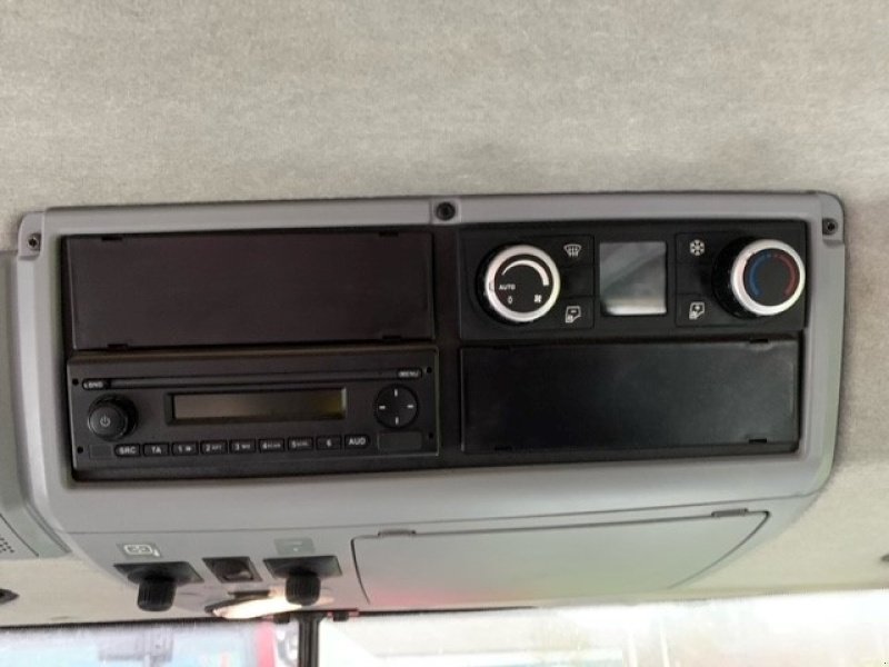 Traktor des Typs Valtra T234V Valtra T 234 Versu med lavt time tal., Gebrauchtmaschine in Sakskøbing (Bild 2)