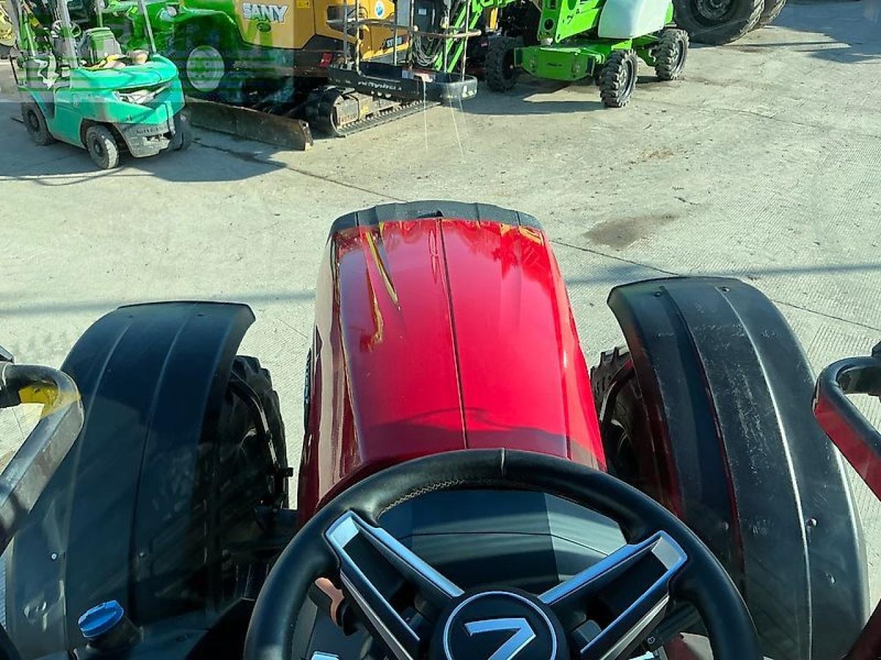 Traktor типа Valtra t235 active tractor (st25716), Gebrauchtmaschine в SHAFTESBURY (Фотография 18)