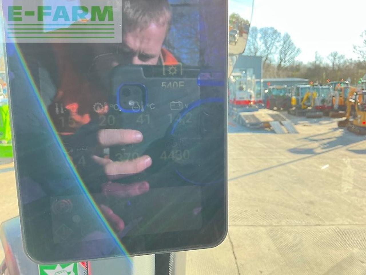 Traktor del tipo Valtra t235 active tractor (st25716), Gebrauchtmaschine In SHAFTESBURY (Immagine 20)