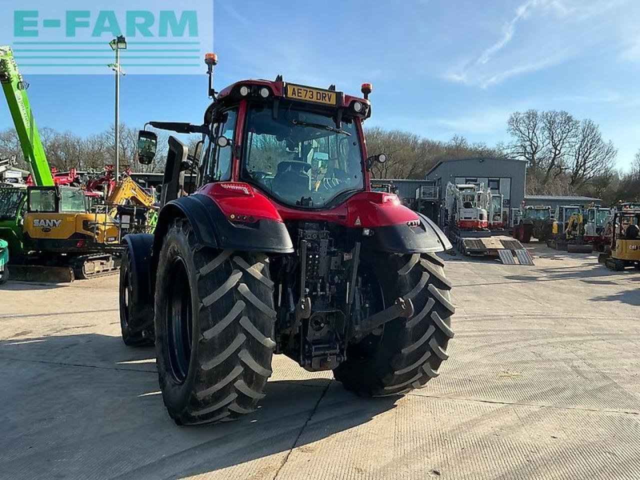 Traktor of the type Valtra t235 active tractor (st25716), Gebrauchtmaschine in SHAFTESBURY (Picture 4)