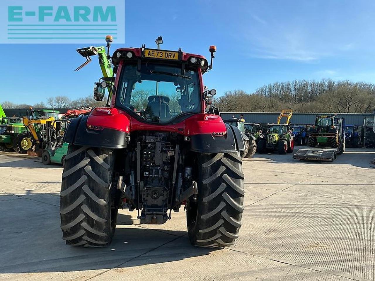 Traktor of the type Valtra t235 active tractor (st25716), Gebrauchtmaschine in SHAFTESBURY (Picture 5)