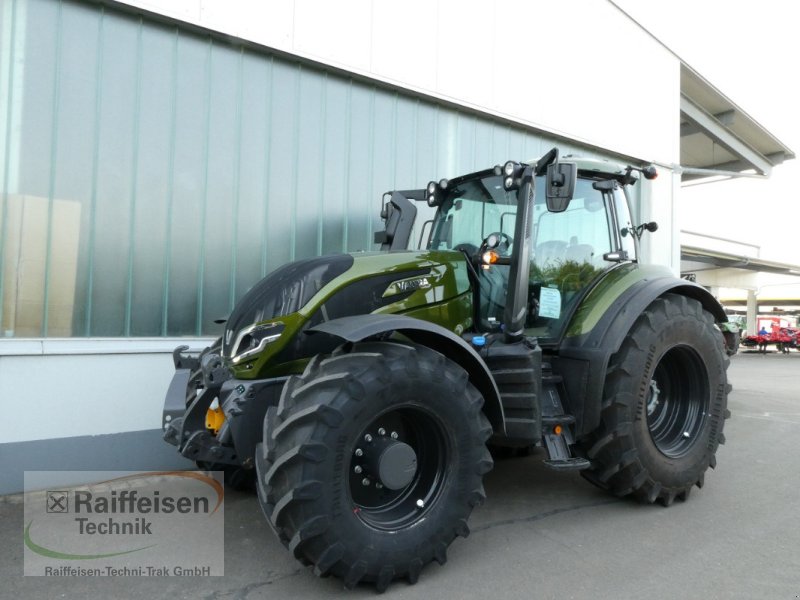 Traktor of the type Valtra T235 D 2A1, Gebrauchtmaschine in Buttelstedt (Picture 1)