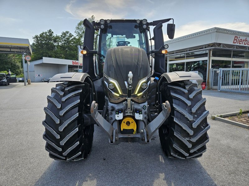 Traktor des Typs Valtra T235 D, Gebrauchtmaschine in Nennslingen (Bild 1)