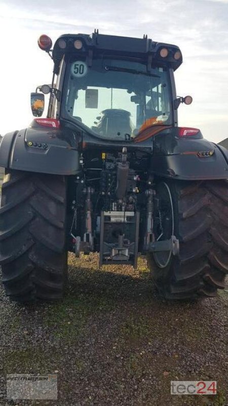 Traktor tipa Valtra T235 D, Gebrauchtmaschine u Wegberg (Slika 3)