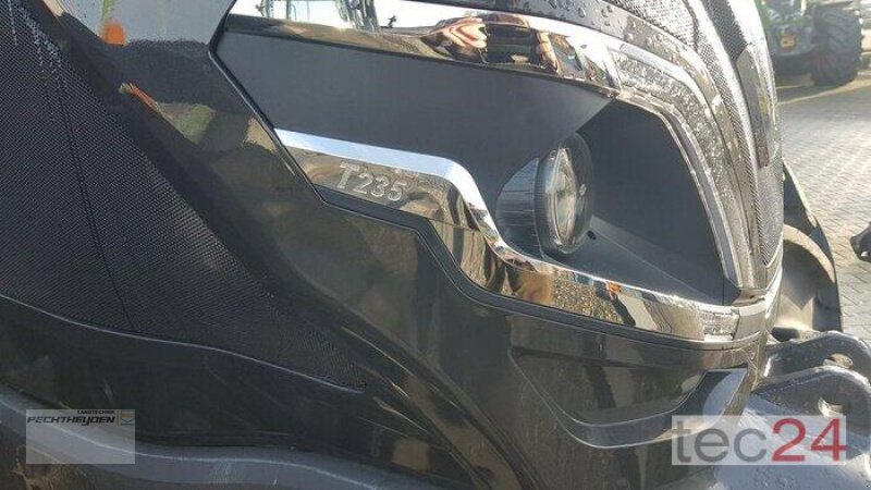 Traktor tipa Valtra T235 D, Gebrauchtmaschine u Wegberg (Slika 1)