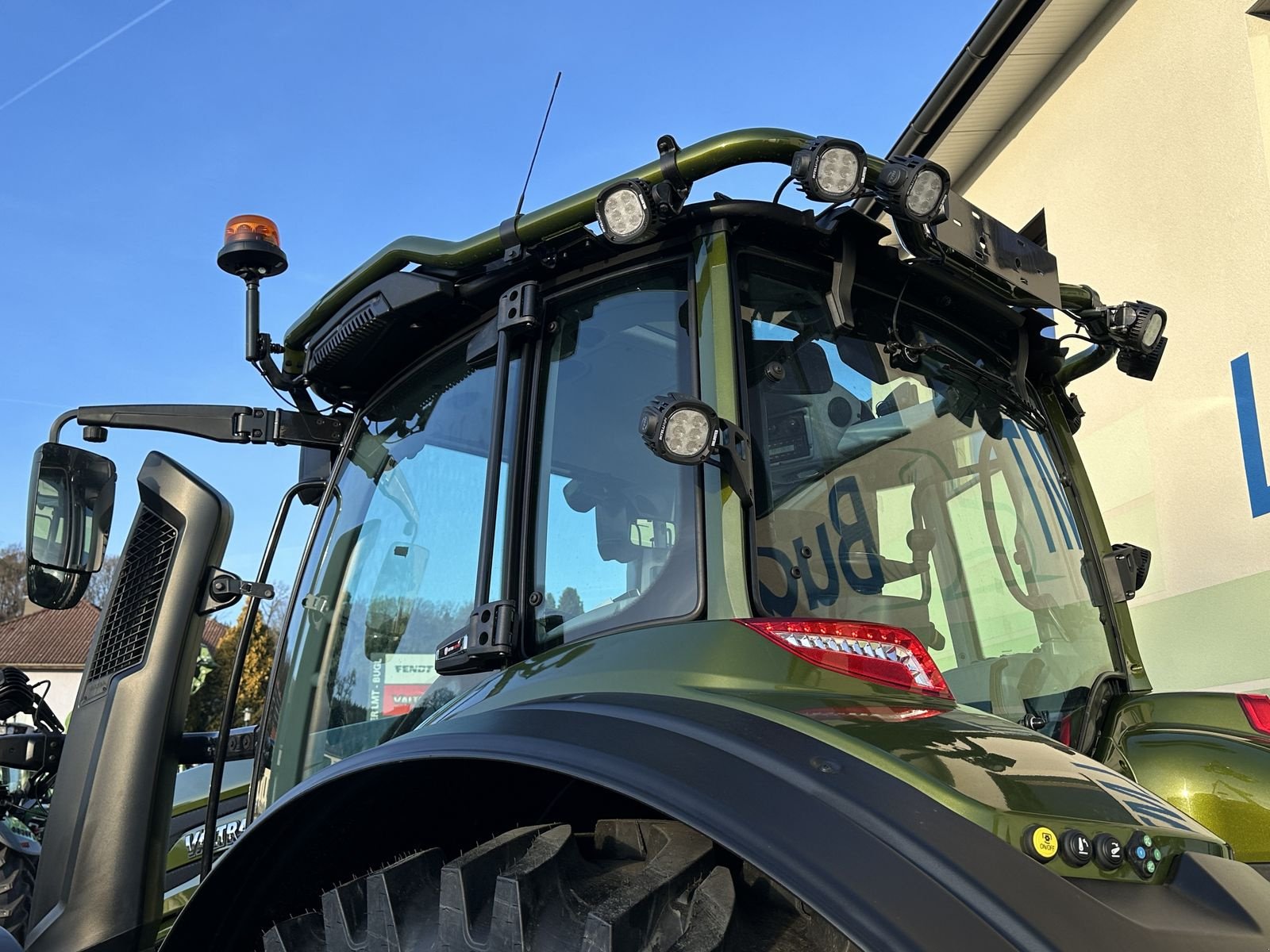 Traktor tipa Valtra T235 Direct mit Forstkabine u. Rüfa, Gebrauchtmaschine u Hürm (Slika 10)