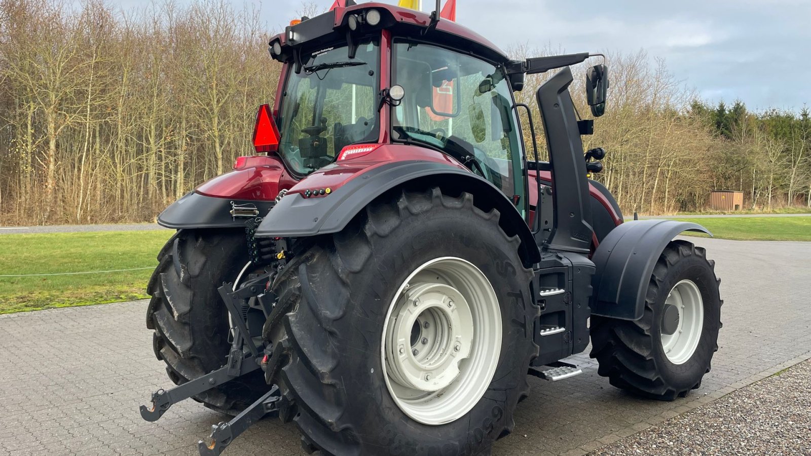 Traktor del tipo Valtra T235 Direct Twintrac vendeudstyr, Gebrauchtmaschine en Nimtofte (Imagen 8)