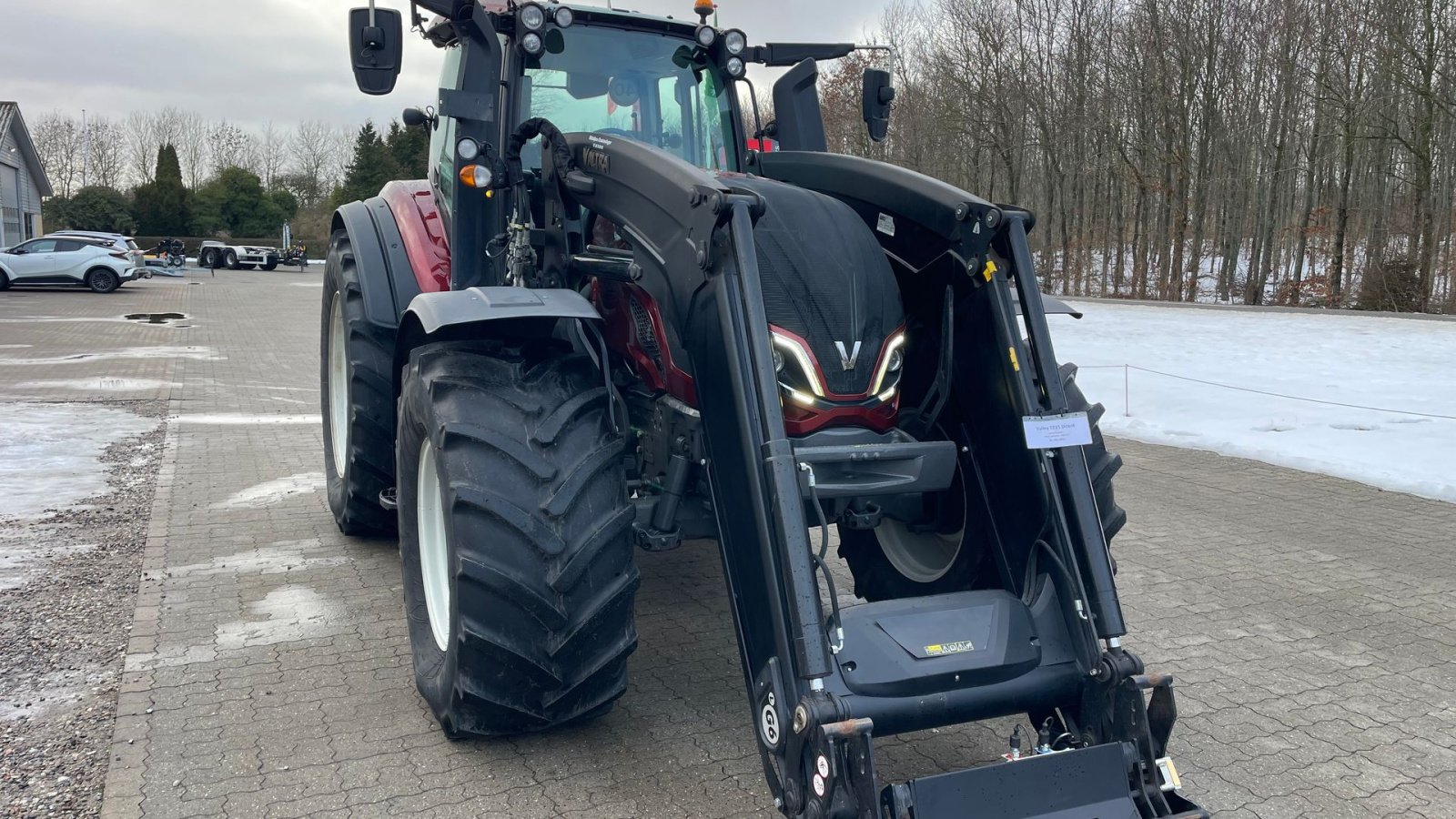 Traktor del tipo Valtra T235 Direct, Gebrauchtmaschine In Nimtofte (Immagine 4)
