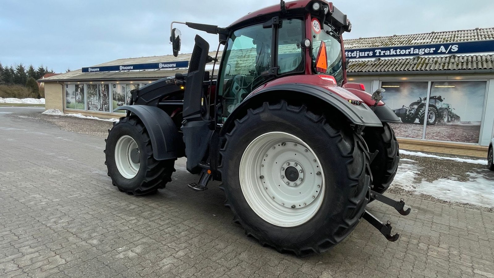 Traktor del tipo Valtra T235 Direct, Gebrauchtmaschine In Nimtofte (Immagine 9)