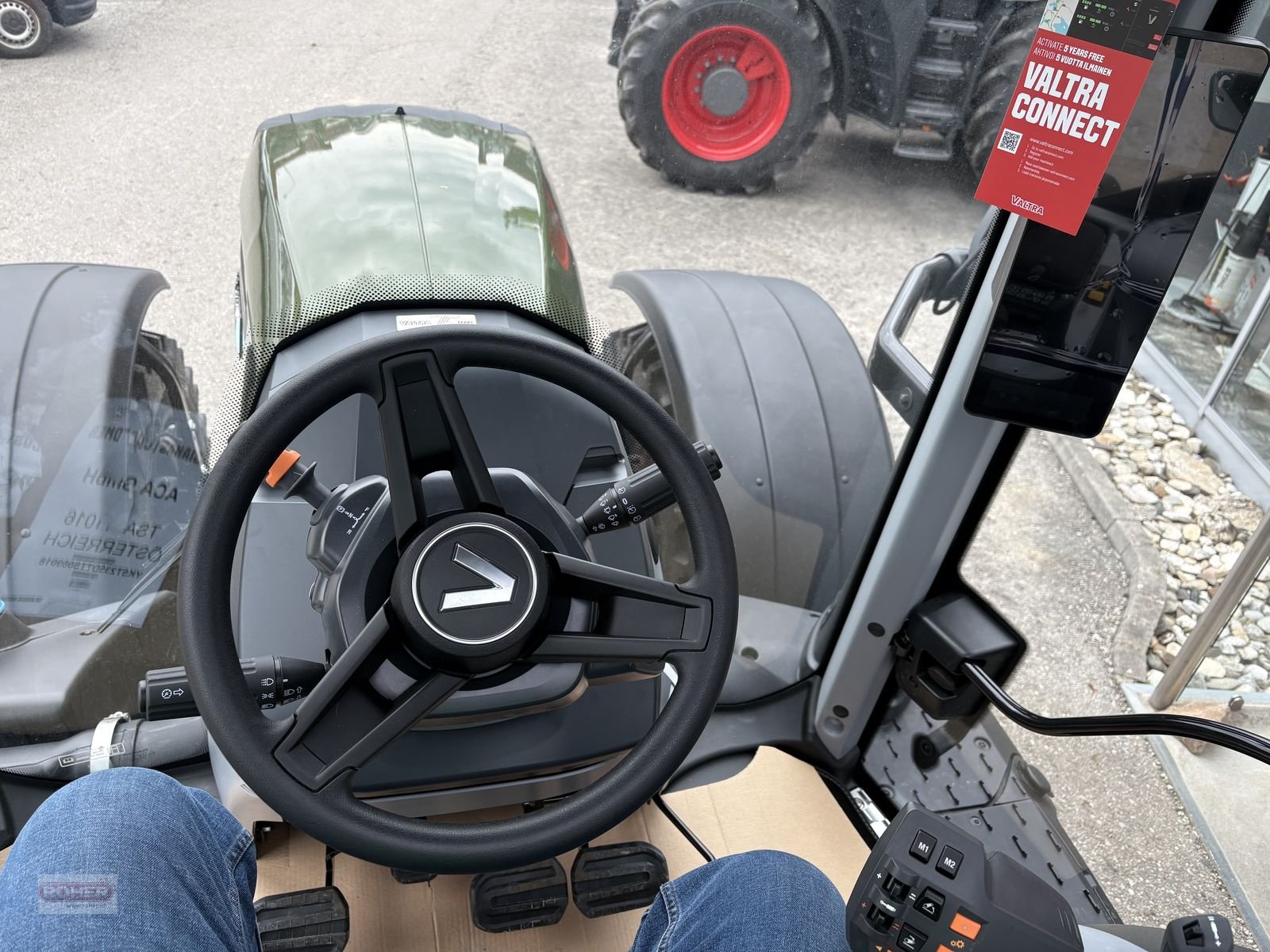 Traktor a típus Valtra T235 Direct, Gebrauchtmaschine ekkor: Wieselburg Land (Kép 9)