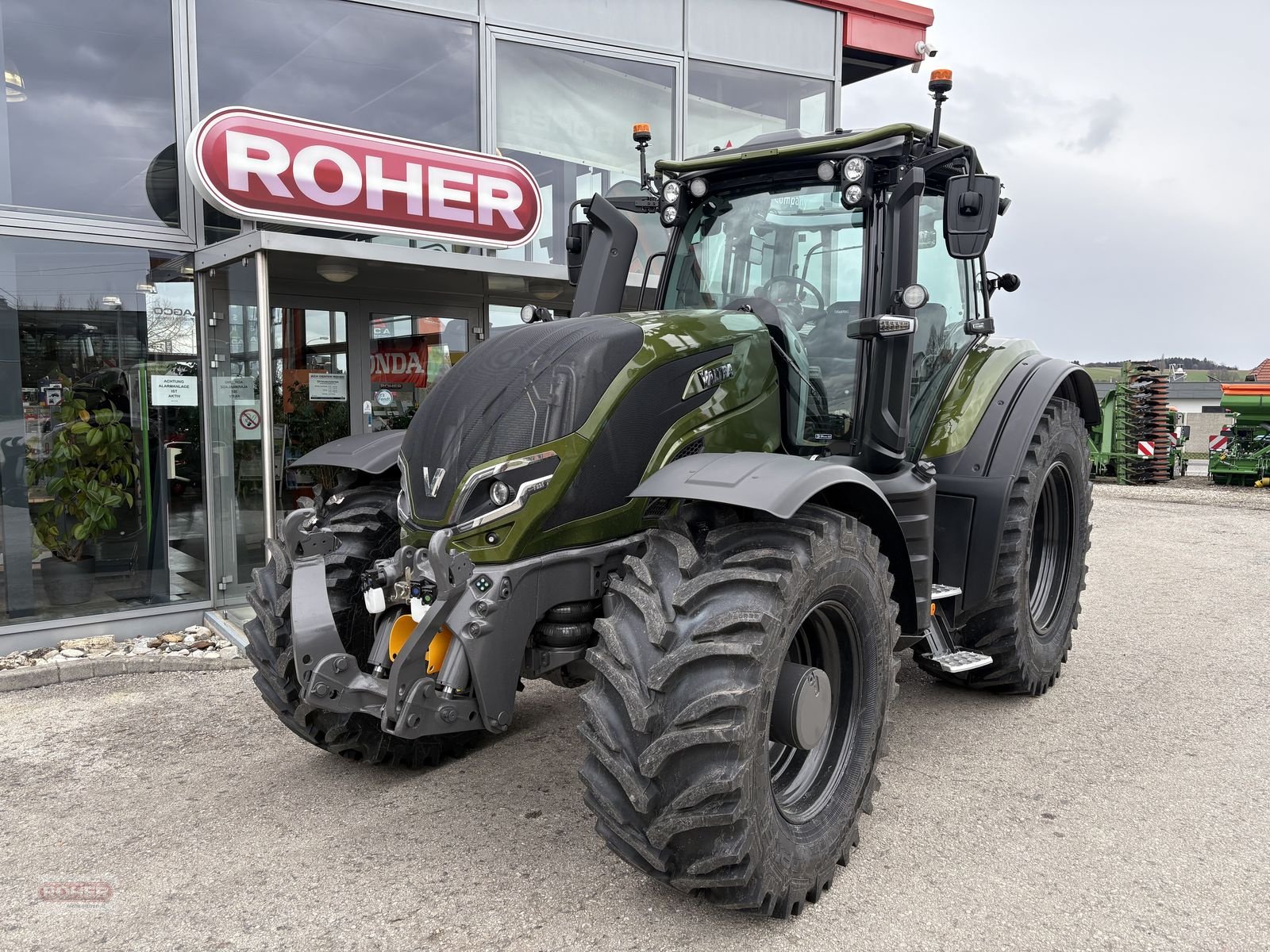 Traktor a típus Valtra T235 Direct, Gebrauchtmaschine ekkor: Wieselburg Land (Kép 1)