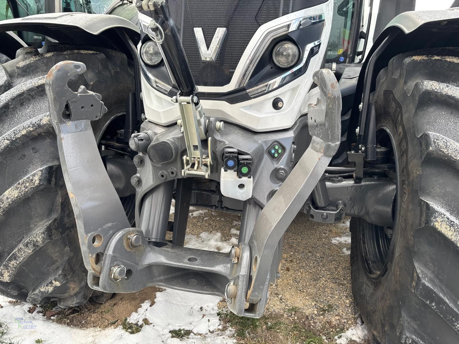 Traktor tipa Valtra T235 Direct, Vorführmaschine u Deutsch-Wagram (Slika 12)