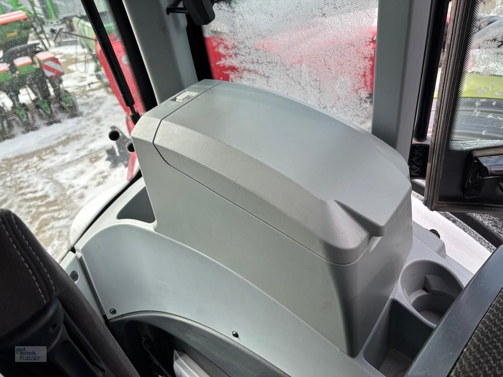 Traktor tipa Valtra T235 Direct, Vorführmaschine u Deutsch-Wagram (Slika 11)