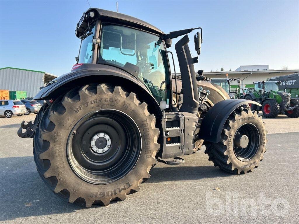 Traktor типа Valtra T235 Direct, Gebrauchtmaschine в Düsseldorf (Фотография 4)