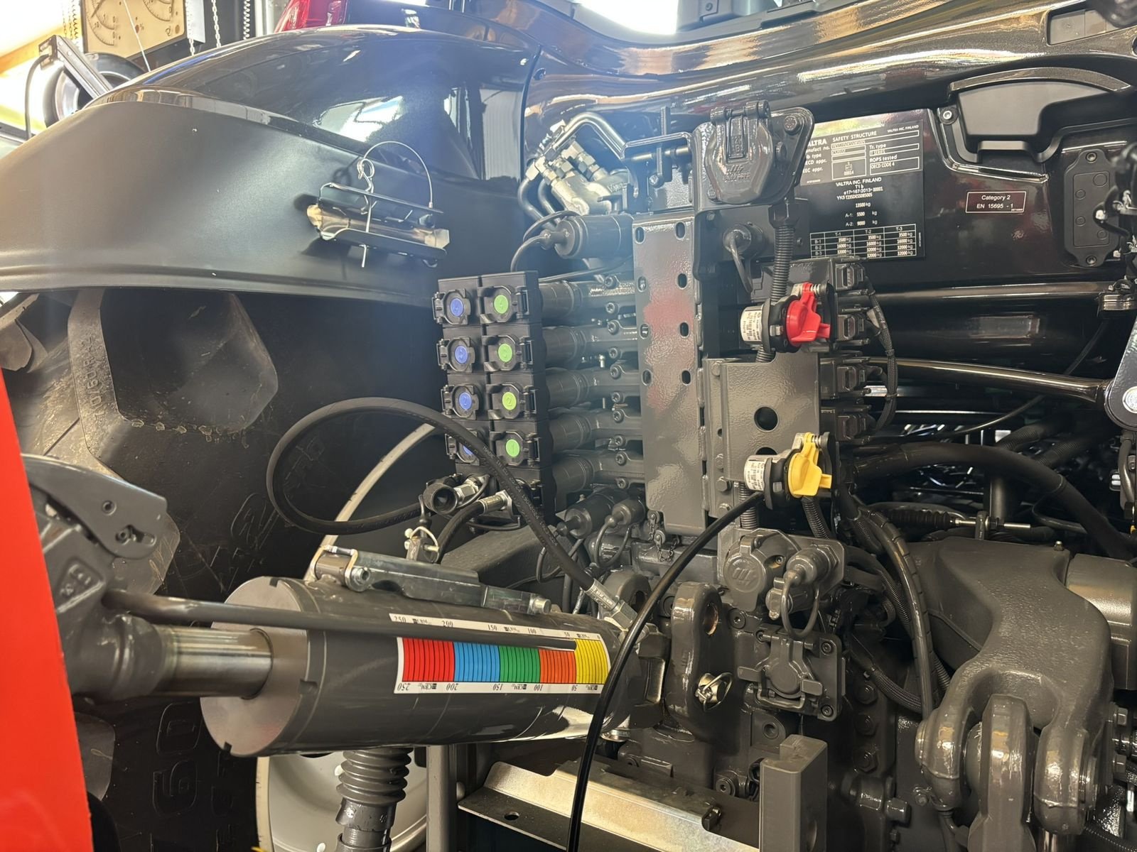 Traktor of the type Valtra T235 Direct, Vorführmaschine in Göpfritz (Picture 5)