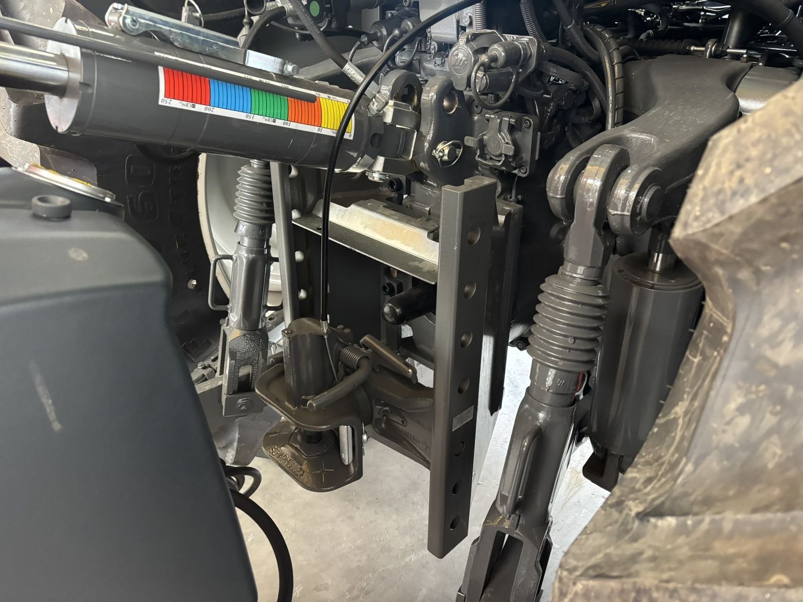 Traktor of the type Valtra T235 Direct, Vorführmaschine in Göpfritz (Picture 7)