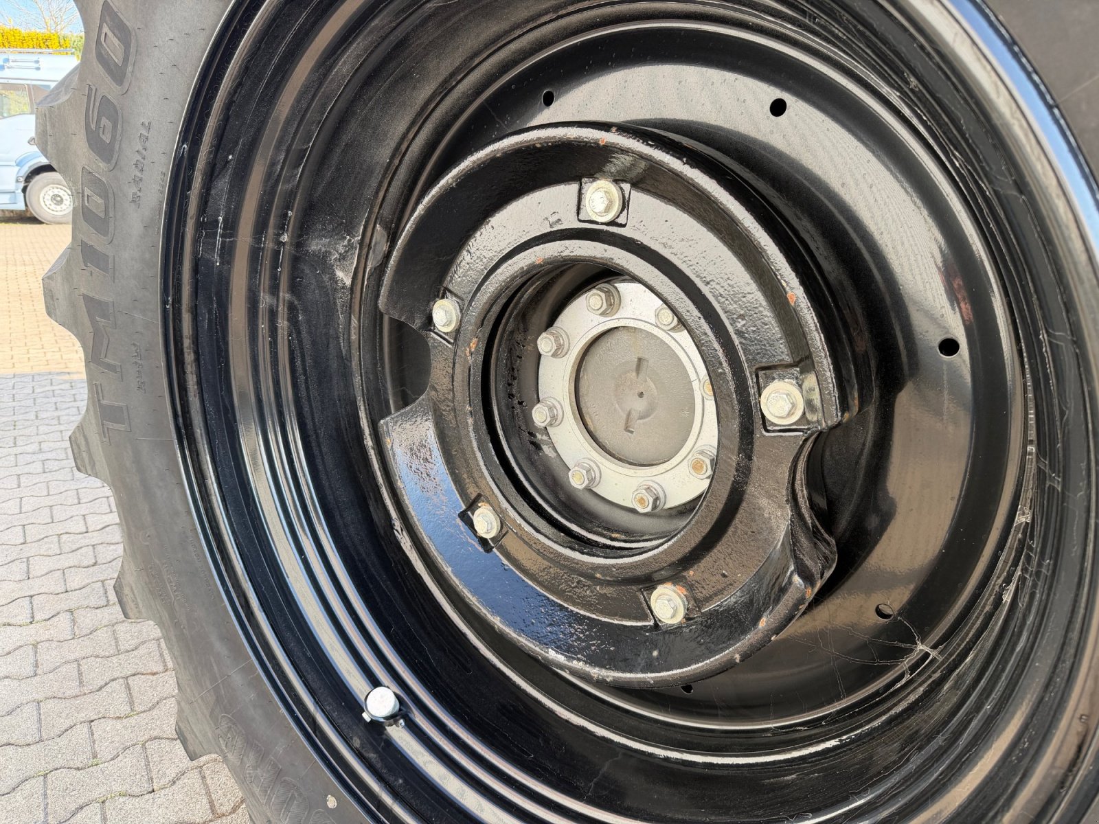 Traktor типа Valtra T235 V, Gebrauchtmaschine в Bovenden (Фотография 10)