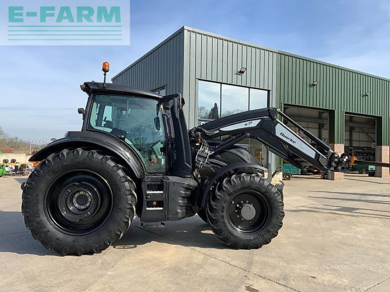 Traktor za tip Valtra t235 versu tractor (st25946), Gebrauchtmaschine u SHAFTESBURY (Slika 2)