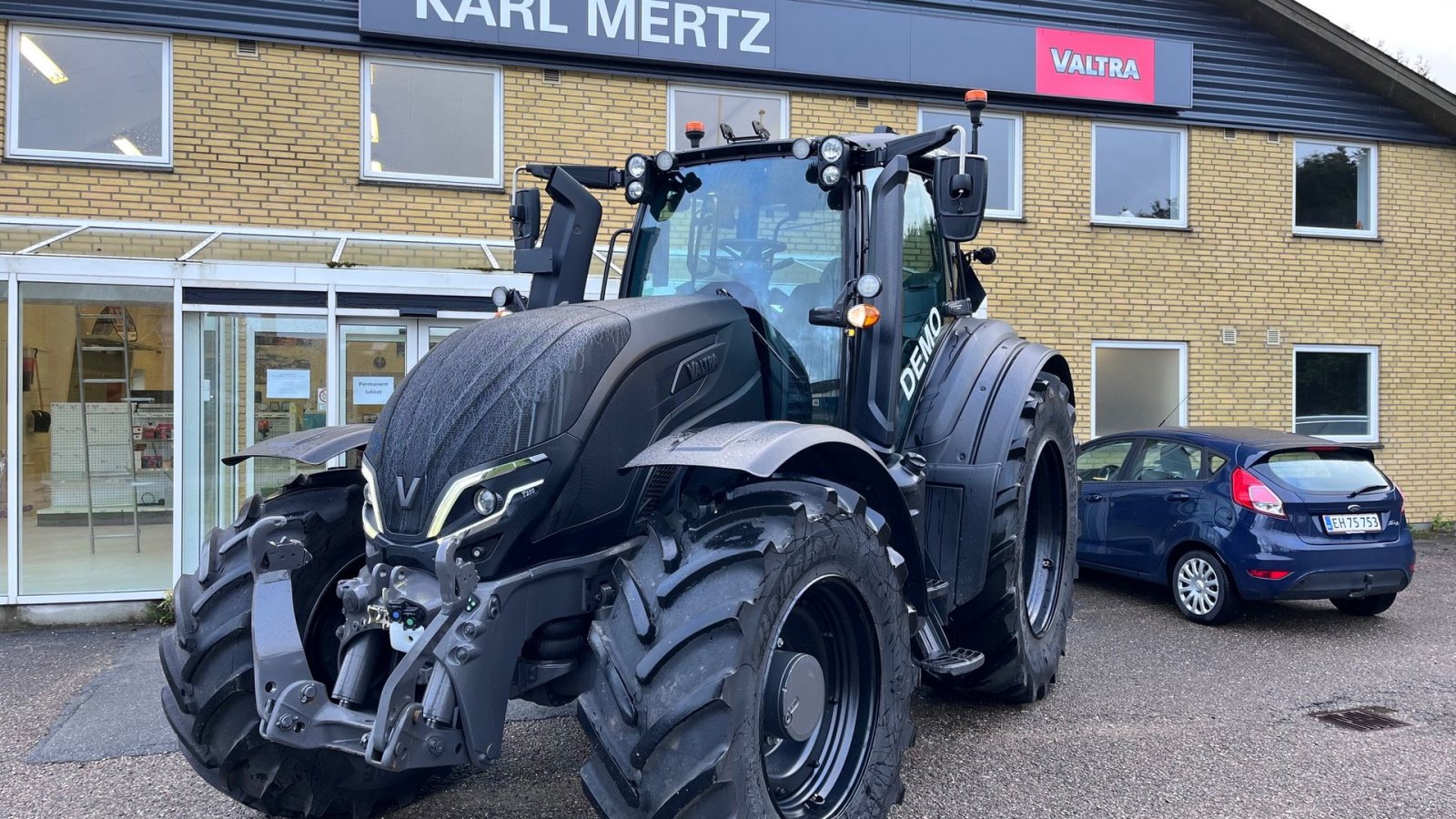 Traktor a típus Valtra T235 Versu Versu, Gebrauchtmaschine ekkor: Sakskøbing (Kép 10)