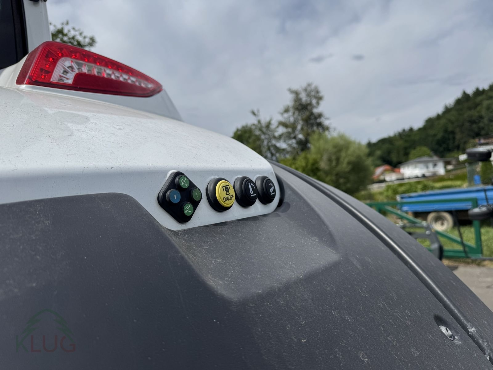 Traktor typu Valtra T235, Gebrauchtmaschine v Pirching am Traubenberg (Obrázek 22)