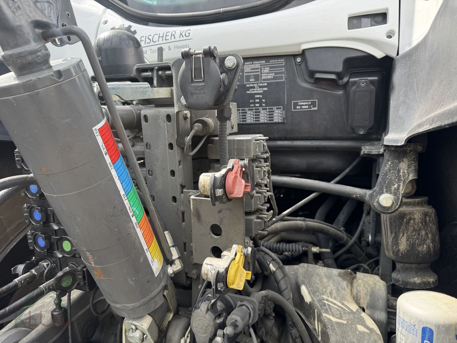 Traktor typu Valtra T235, Gebrauchtmaschine v Pirching am Traubenberg (Obrázek 21)