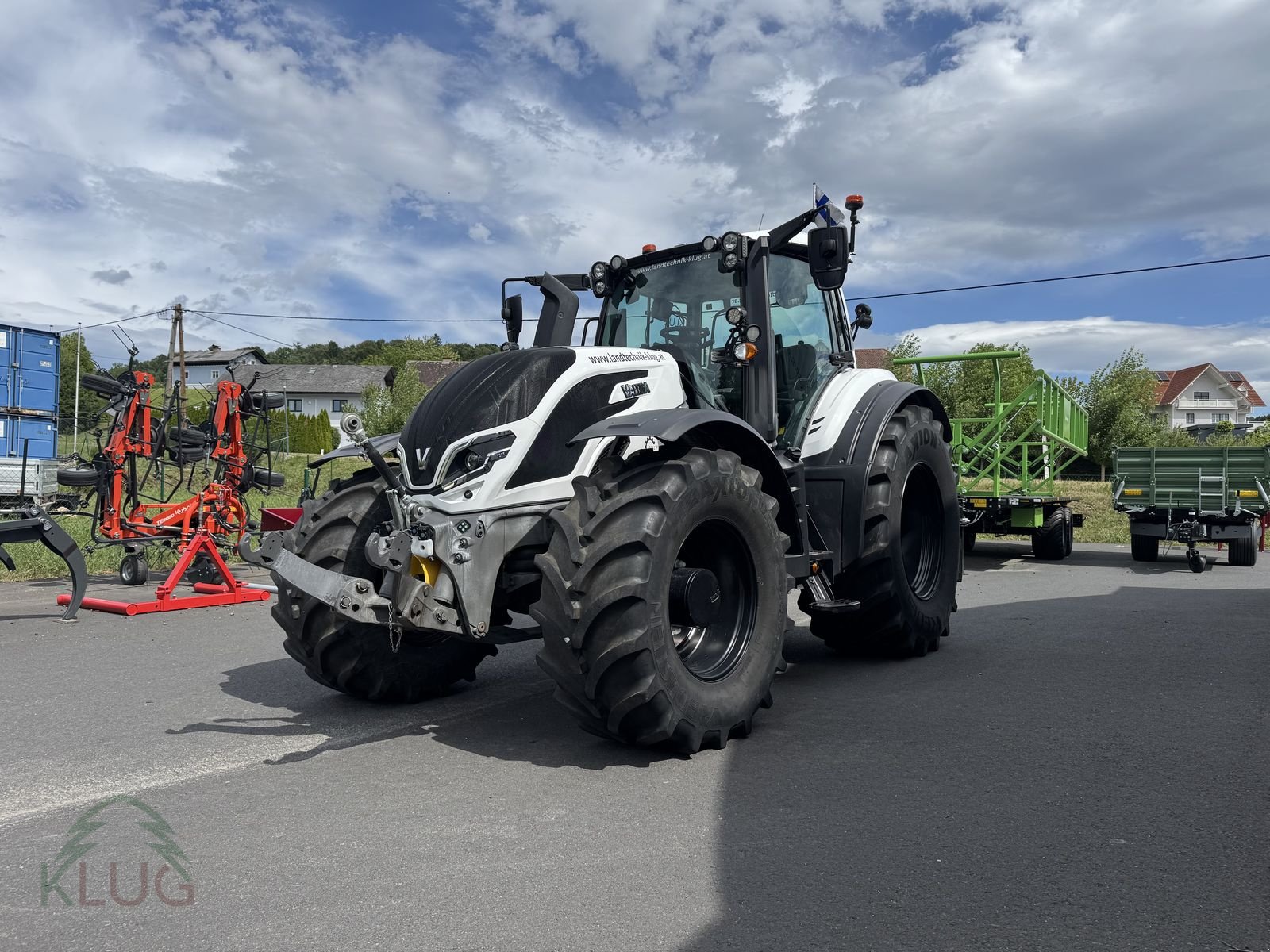 Traktor typu Valtra T235, Gebrauchtmaschine v Pirching am Traubenberg (Obrázek 1)