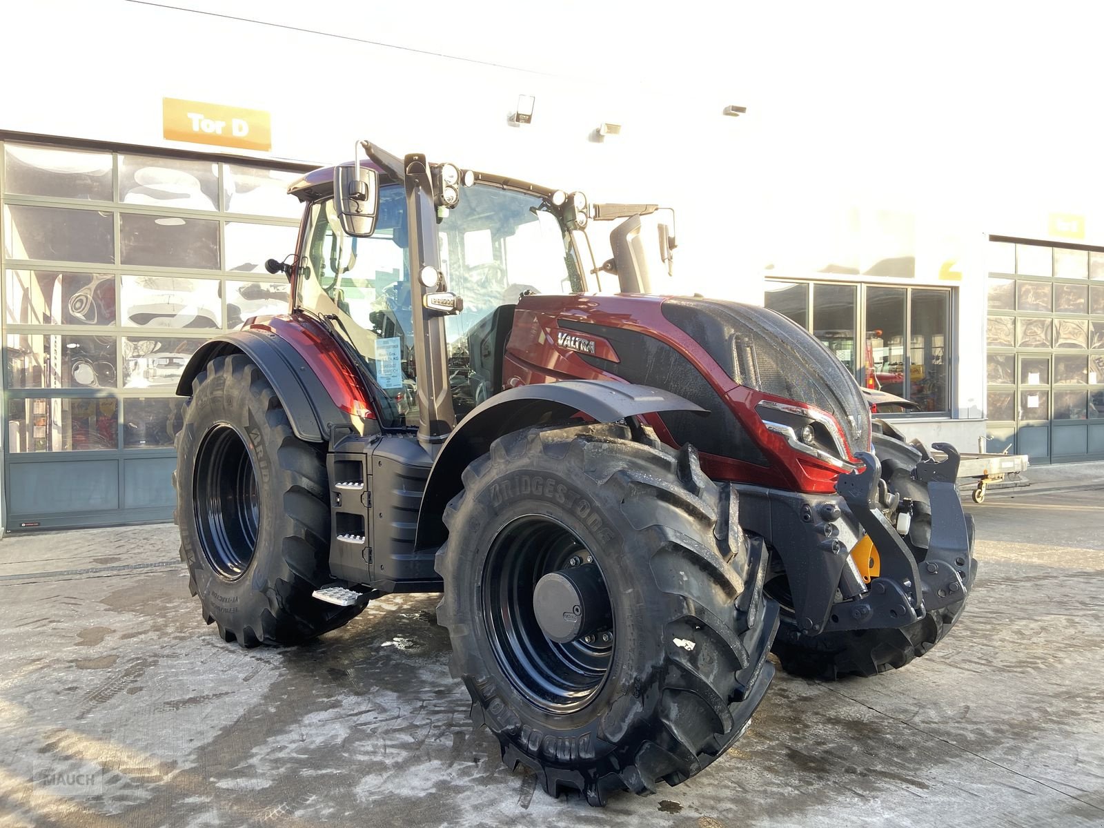 Traktor типа Valtra T235, Neumaschine в Burgkirchen (Фотография 3)