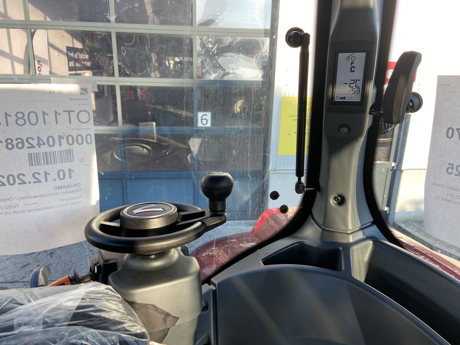 Traktor типа Valtra T235, Neumaschine в Burgkirchen (Фотография 16)