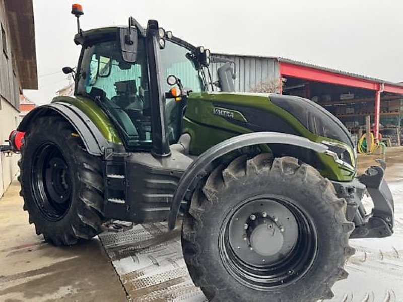 Traktor typu Valtra T235D, Gebrauchtmaschine w Sainte-Croix-en-Plaine (Zdjęcie 2)