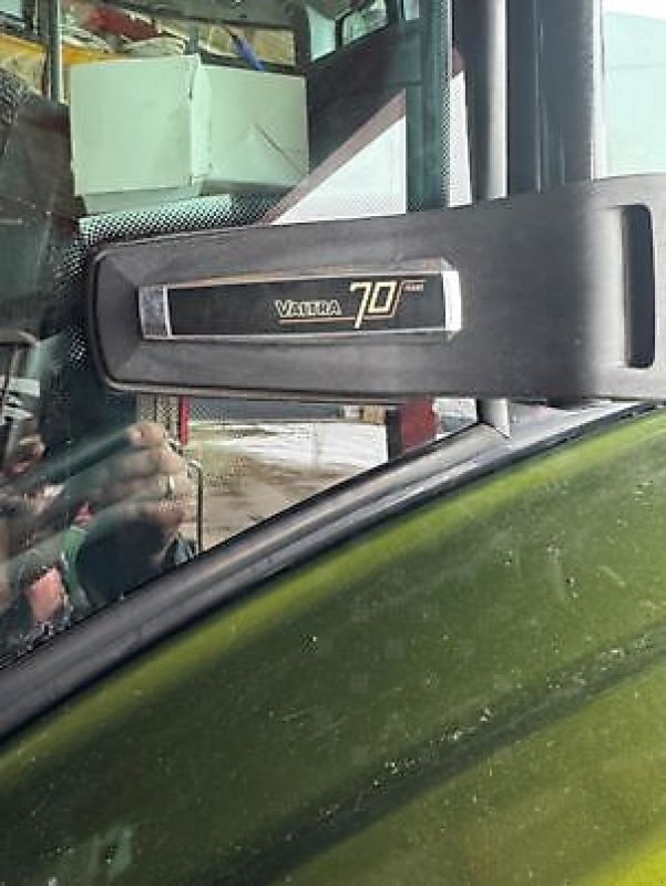 Traktor typu Valtra T235D, Gebrauchtmaschine w Sainte-Croix-en-Plaine (Zdjęcie 14)