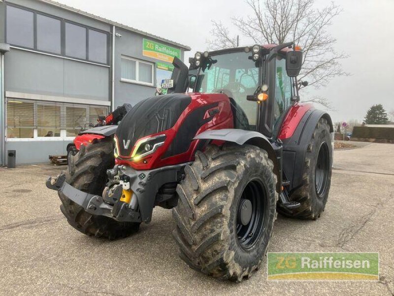 Traktor des Typs Valtra T235D, Gebrauchtmaschine in Bühl (Bild 1)