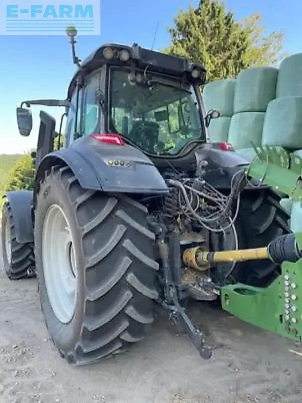 Traktor του τύπου Valtra t235v, Gebrauchtmaschine σε MONFERRAN (Φωτογραφία 3)