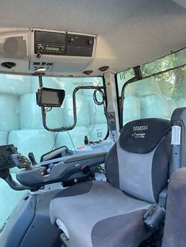 Traktor typu Valtra T235V, Gebrauchtmaschine v Carcassonne (Obrázek 5)