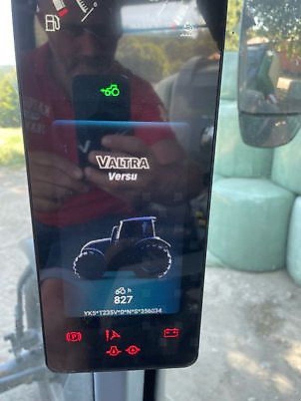 Traktor typu Valtra T235V, Gebrauchtmaschine v Carcassonne (Obrázek 8)