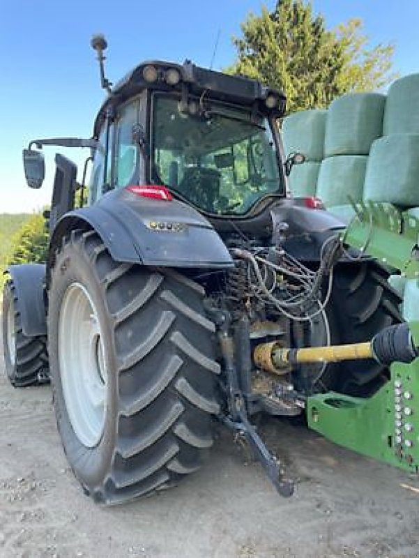 Traktor typu Valtra T235V, Gebrauchtmaschine v Carcassonne (Obrázek 3)
