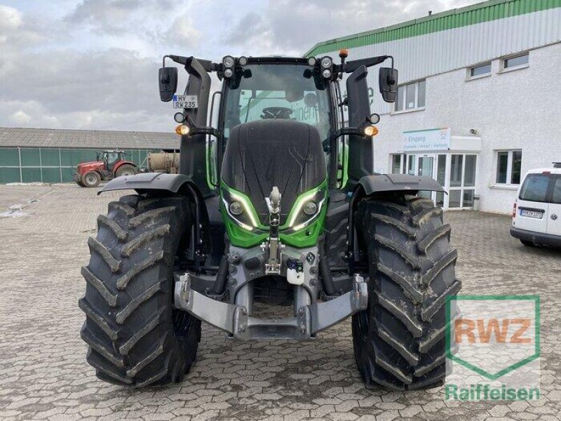 Traktor van het type Valtra T235V, Vorführmaschine in Kruft (Foto 9)