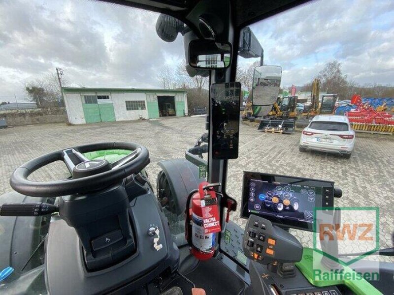 Traktor van het type Valtra T235V, Vorführmaschine in Kruft (Foto 12)