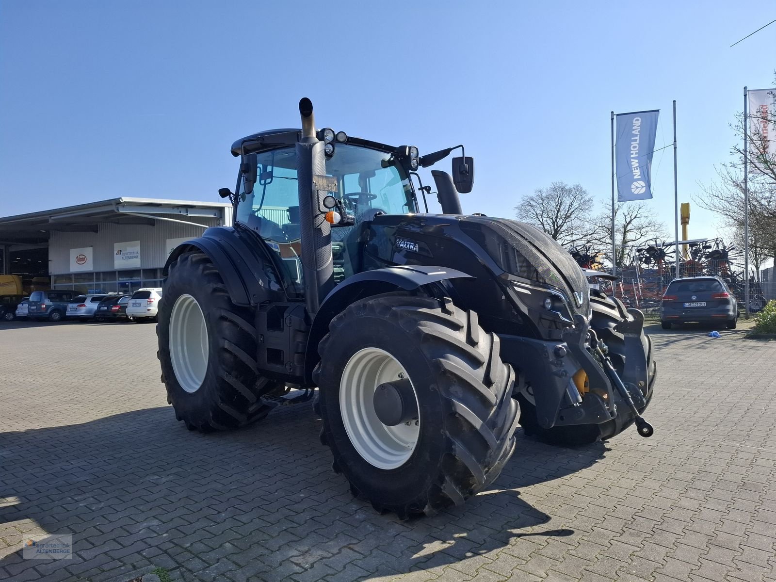 Traktor tipa Valtra T254  Versu mit NTRIP (NOVA), Gebrauchtmaschine u Altenberge (Slika 2)