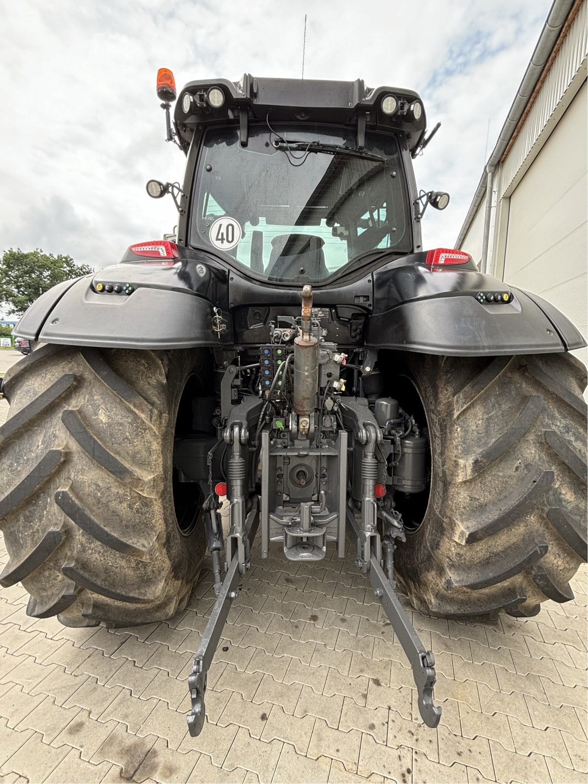 Traktor van het type Valtra T254 Versu SmartTouch, Gebrauchtmaschine in Bad Oldesloe (Foto 8)