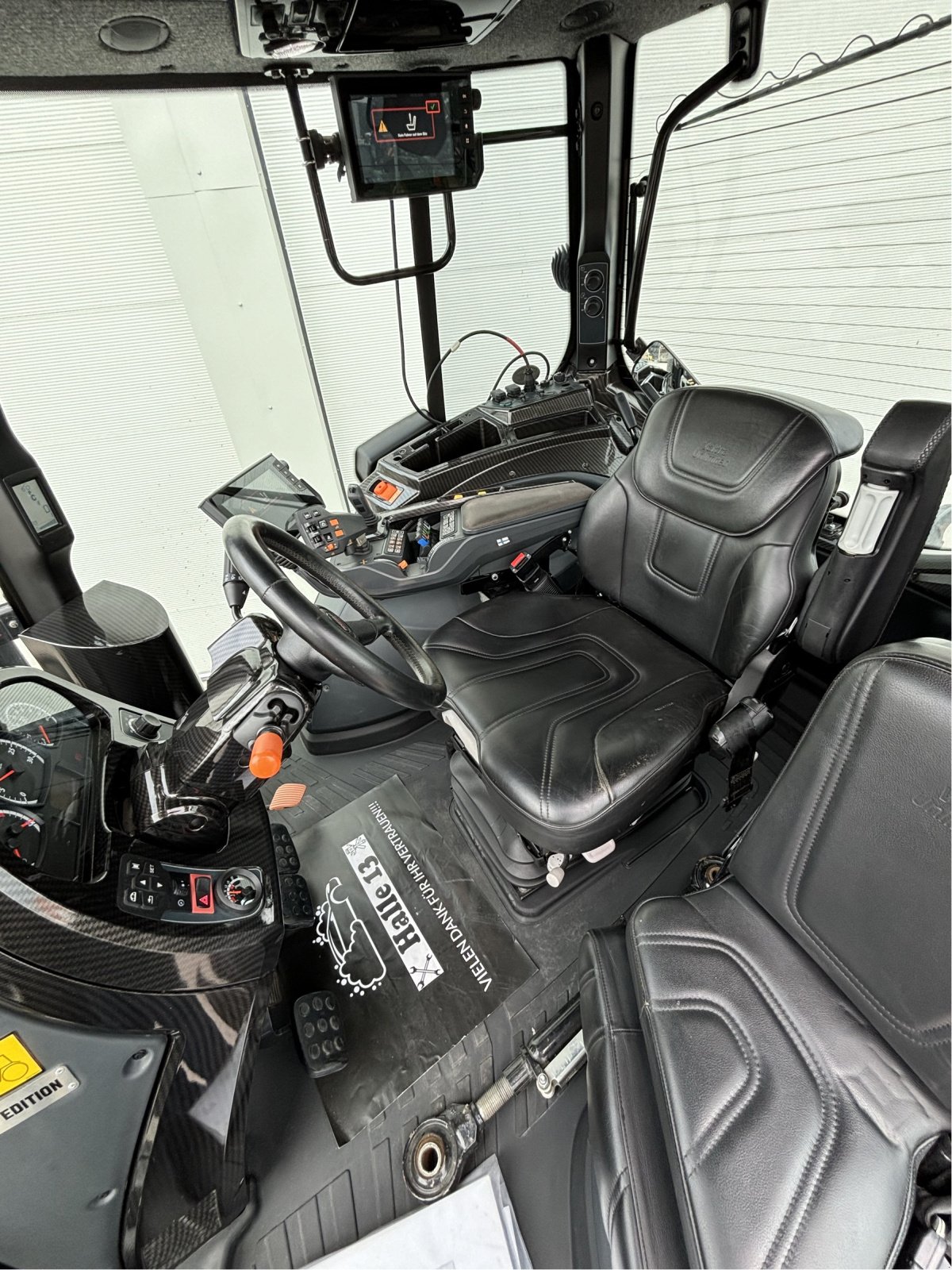 Traktor van het type Valtra T254 Versu SmartTouch, Gebrauchtmaschine in Bad Oldesloe (Foto 12)