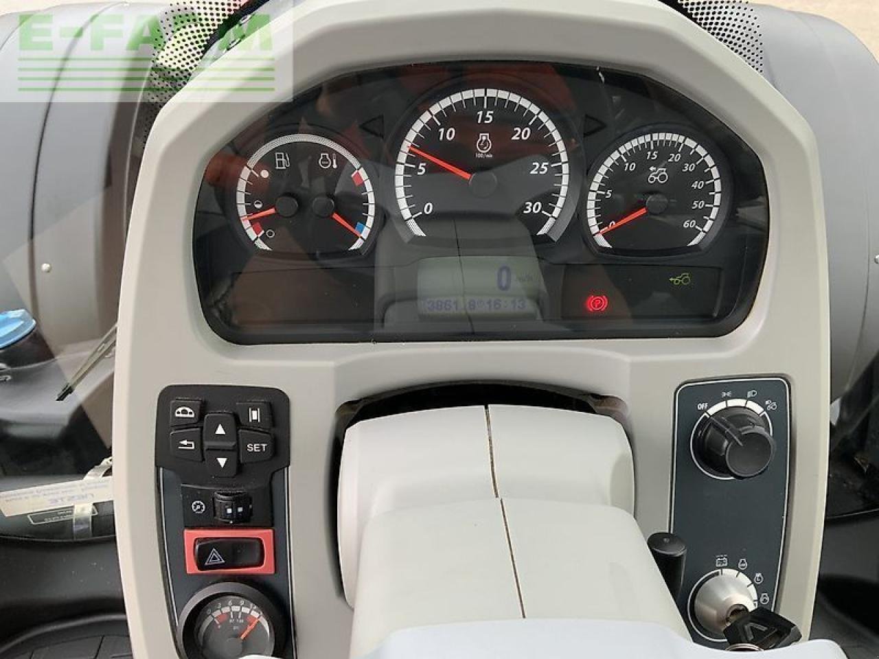 Traktor typu Valtra t254 versu tractor (st24771) Versu, Gebrauchtmaschine v SHAFTESBURY (Obrázek 24)