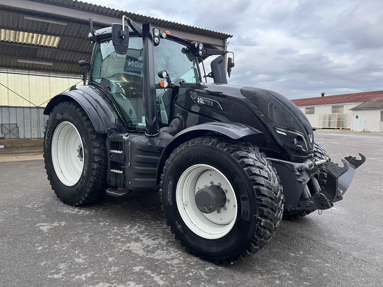 Traktor des Typs Valtra T254 versu, Gebrauchtmaschine in VERT TOULON (Bild 4)