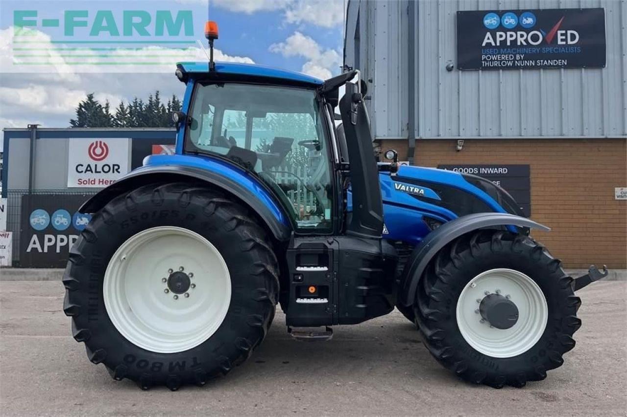 Traktor of the type Valtra t254, Gebrauchtmaschine in ELY (Picture 5)