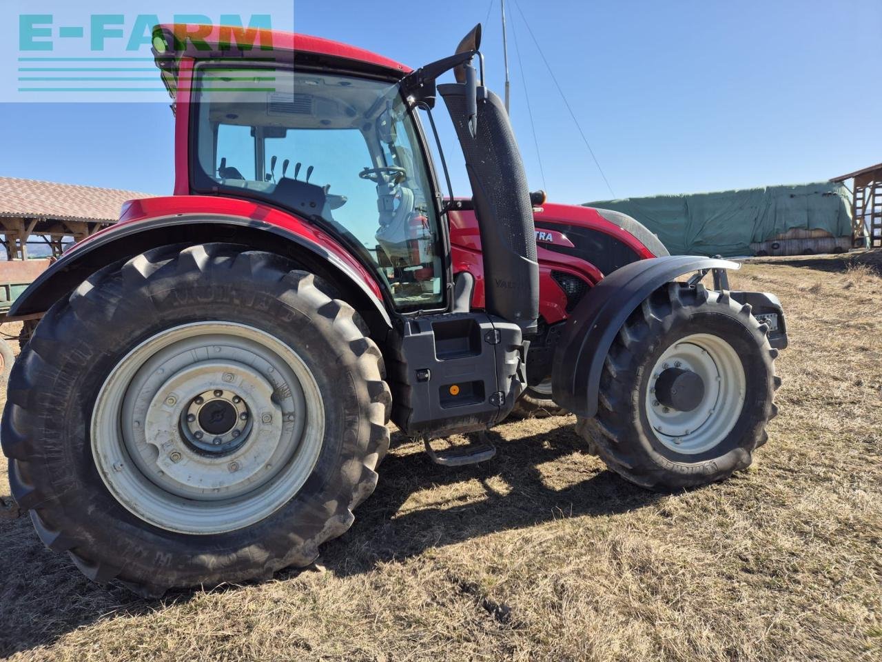 Traktor des Typs Valtra T254, Gebrauchtmaschine in Hamburg (Bild 8)