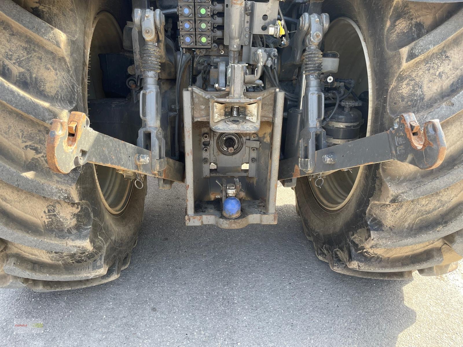 Traktor du type Valtra T254, Gebrauchtmaschine en Langenau (Photo 6)